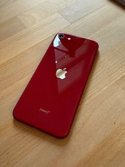 iPhone SE 2022, 128 GB, Product Red - 2