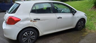 Prodáme Toyota Auris 2009 - 2