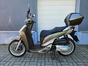 Honda SH 300 ABS - 2