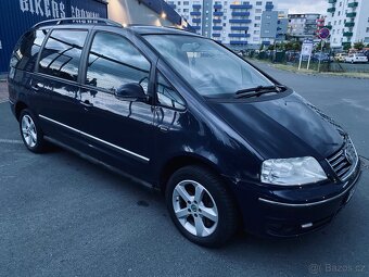 VW Sharan 4x4 1,9Tdi 85Kw Tažné zařizeňí Webasto. - 2