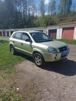 HyundaiTucson,benzin,4x4 ,126000km,TP8/26,zdarma 4ALU +pneu - 2