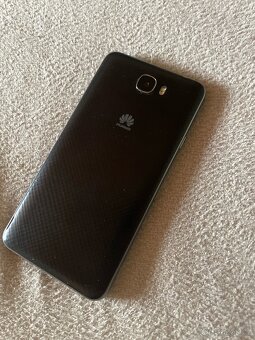 Huawei Y6 II - 2