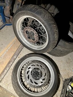 Prodám sm kola na Suzuki dr 350 - 2