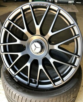 Originální 19palcová kovaná kola Mercedes AMG kompletní kolo - 2