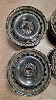 4 ks Plechové disky 6Jx15 H2 ET45 5x112 (Octavia II) - 2