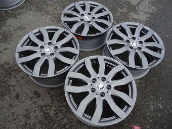 Alu disky na Škoda, 17", 5x112, ET 52, šířka 7,5J - 2
