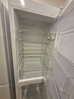 Prodám lednici s mrazákem INDESIT - 2