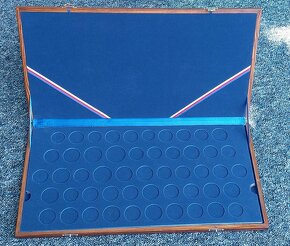 Kazeta na kompletní  pamětní mince Československa od roku 19 - 2