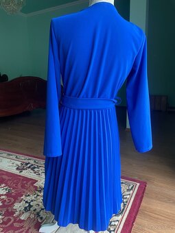 Krásné, nové, královský modré šaty vel.M - 2