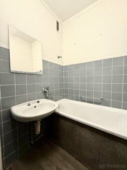 Pronájem bytu 2+1 55 m² - Hlavní 143, Aš - 2