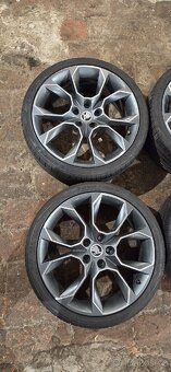 Alu kola R19 5x112, X-Trem Škoda, letní toyo 225/35 - 2