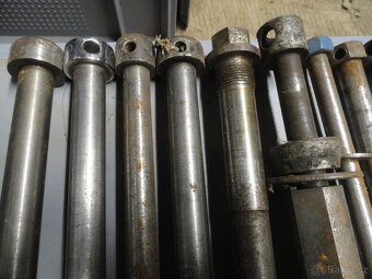 Konvolut dílů JAWA, ČZ, Pérák, stadion, pionýr, Zündapp - 2