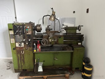 Soustruh TOS S32 - 2