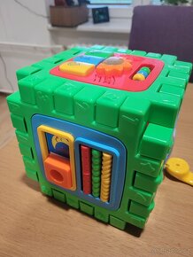 Hraci kostka pro miminko - 2