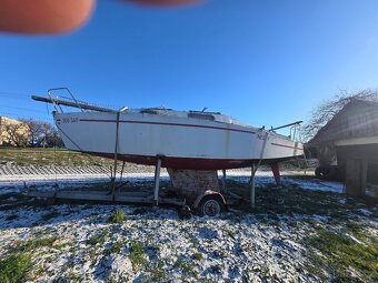 Kajutová plachetnice - 2