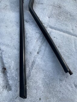 Golf mk2 - Díly, střešní lišty - 2