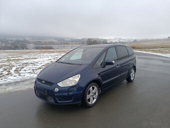 Ford S MAX 2.0 i benzín flexifulel TITANIUM 7 míst - 2