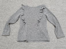 Dívčí svetr vel 104 - 2