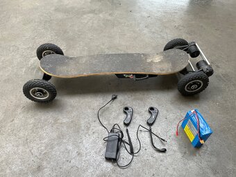 Prodám elektrický offroad longboard - 2