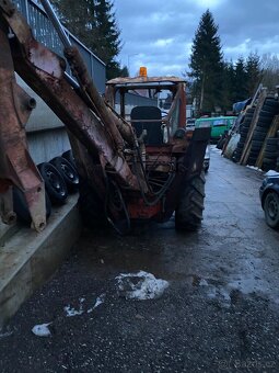 Belarus/traktor bagr - 2