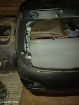 Zadní 5. dveře Citroen c4 - 2