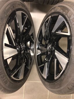 ORIGINAL ALU KOLA OPEL ASTRA L 225/45/17 - 2