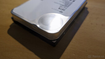 Seagate Exos X20 20TB SATA - 2
