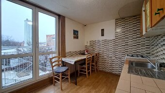 Pokoj v bytě ke spolubydlení, Wainerovo nám. Plně vybavený - 2