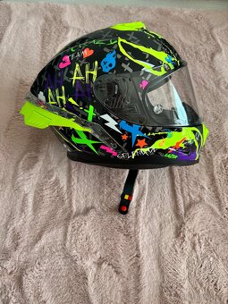Lazer helma - 2