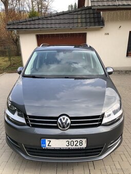 Volkswagen Sharan 2,0 TDI - 2