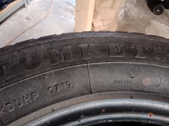 215/65/16 letni - 2