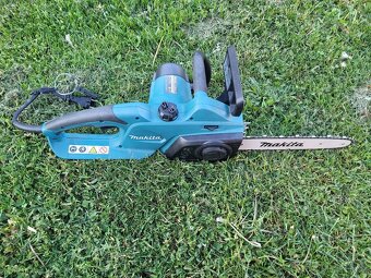 Elektrická řetězová pila Makita UC3041A - 2
