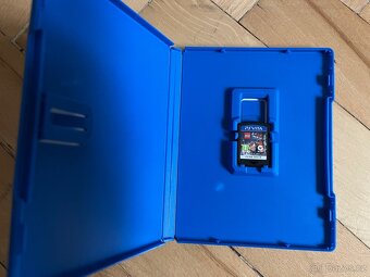 Lego Ninjago Nindroids PSvita - 2