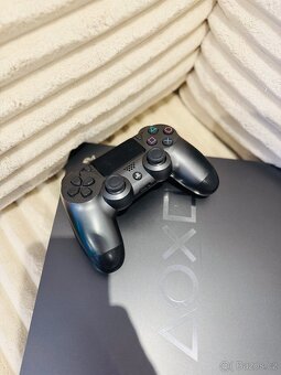 Sony Playstation 4 PS4 limited 1TB Days of Play - 2