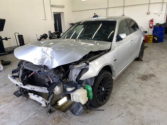 BMW 5 E60 3.0TDI r.v. 2007 306D3 173kw(3861) - 2