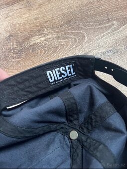 Diesel kšiltovka - 2