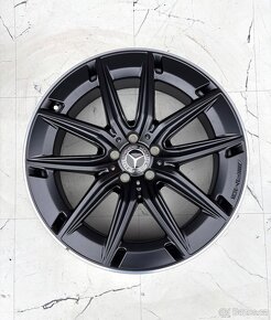 Mercedes GLB35 AMG 20” X247 Černý matt Originál - 2