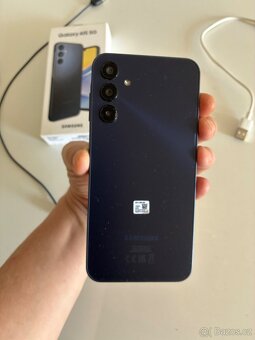 Samsung A15, 5G + kryt + fit náramek - 2