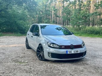 VW GOLF VI 2.0 GTi 155KW MANUÁL - 2