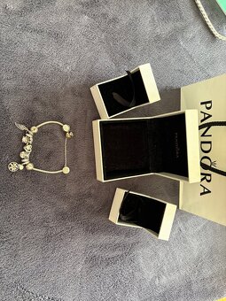 Pandora náramek s přívěsky - 2