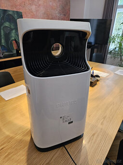 Prodám čističku vzduchu Philips - 2