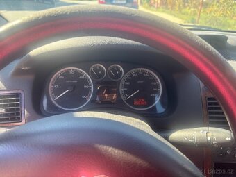 Peugeot 307 2,0HDi / 106koní metalíza STK 12/2026 - 2