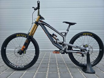 Downhill kolo YT Industries Tues CF Pro Race Carbon 27.5" - 2