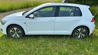 Volkswagen e-Golf 100kW, 36kWh, tepelné čerpadlo, 11/2018 - 2