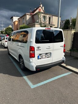 Toyota proace - 2