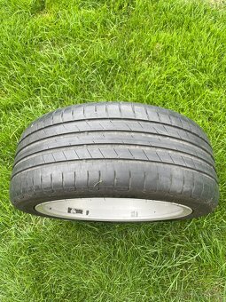 ALU kola SEAT 17“ – originál + letní pneu Goodyear - 2