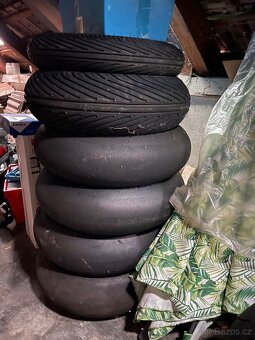 Pneumatiky SLICK - 2