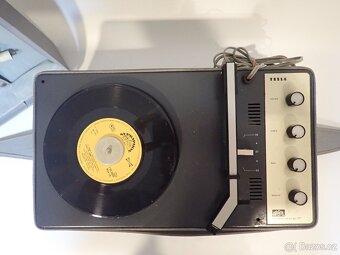 TESLA Supraphon stereo GEC 071 - kufříkový gramofon - 2