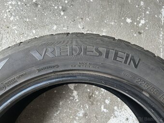 Zimní pneu 225/55/17 Vredestein - 2