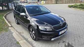 Škoda Octavia Scout 2.0 TDI Manuál - 2